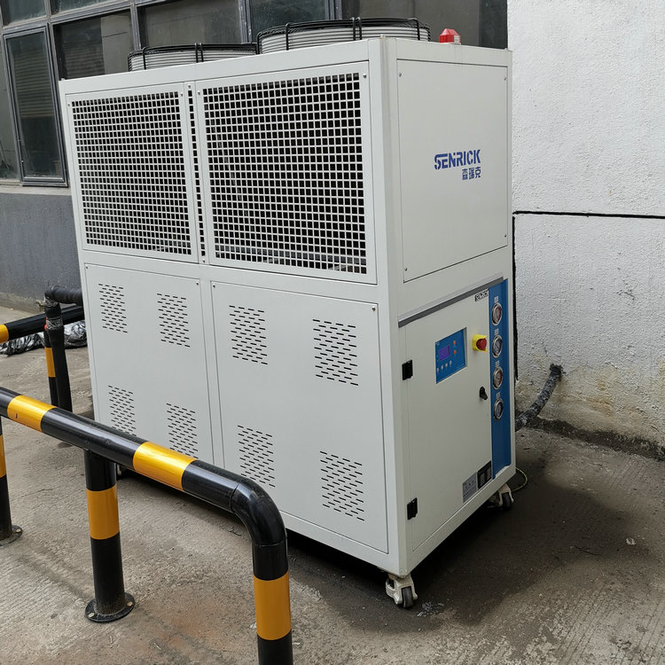 激光冷水機(jī)有什么性能？