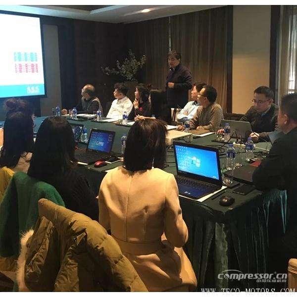 【壓縮機(jī)】同一個(gè)團(tuán)隊(duì)?同一個(gè)夢(mèng)想 凌格風(fēng)、昆西、芝加哥氣動(dòng)年終會(huì)議召開(kāi)