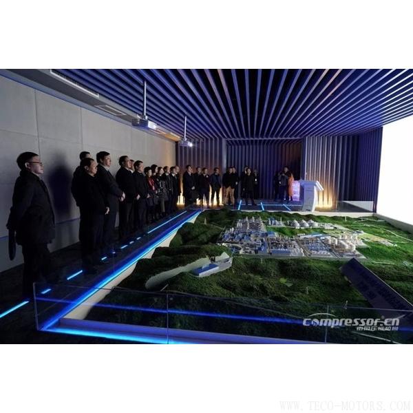 【壓縮機】空氣產(chǎn)品公司簽約貴州煤制油項目6套十萬等級特大型空分裝置合同 行業(yè)資訊 第2張 【壓縮機】空氣產(chǎn)品公司簽約貴州煤制油項目6套十萬等級特大型空分裝置合同 - TECO東元電機 | 變頻器·伺服電機·減速機·電機解決方案