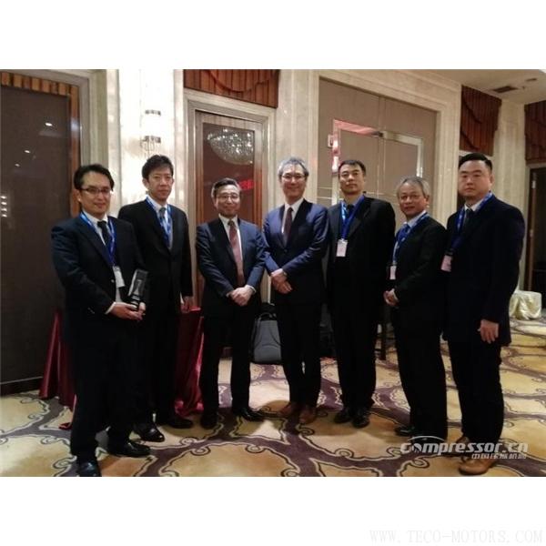 【壓縮機(jī)】NSK榮獲西安兄弟2017年度產(chǎn)業(yè)機(jī)械"特別貢獻(xiàn)獎(jiǎng)” 行業(yè)資訊 第2張 【壓縮機(jī)】NSK榮獲西安兄弟2017年度產(chǎn)業(yè)機(jī)械"特別貢獻(xiàn)獎(jiǎng)” - TECO東元電機(jī) | 變頻器·伺服電機(jī)·減速機(jī)·電機(jī)解決方案