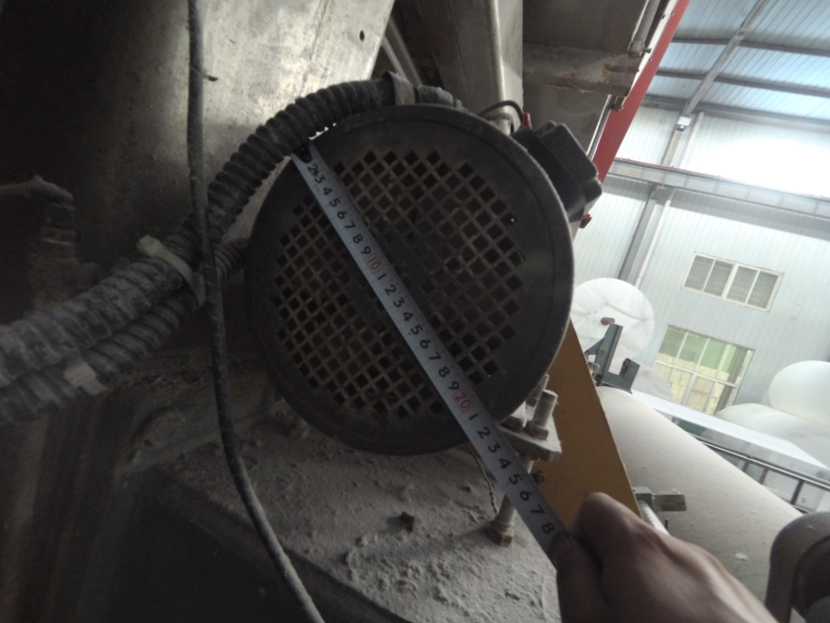 用戶更換強冷變頻電機冷卻風(fēng)扇 - TECO東元電機 | 變頻器·伺服電機·減速機·電機解決方案